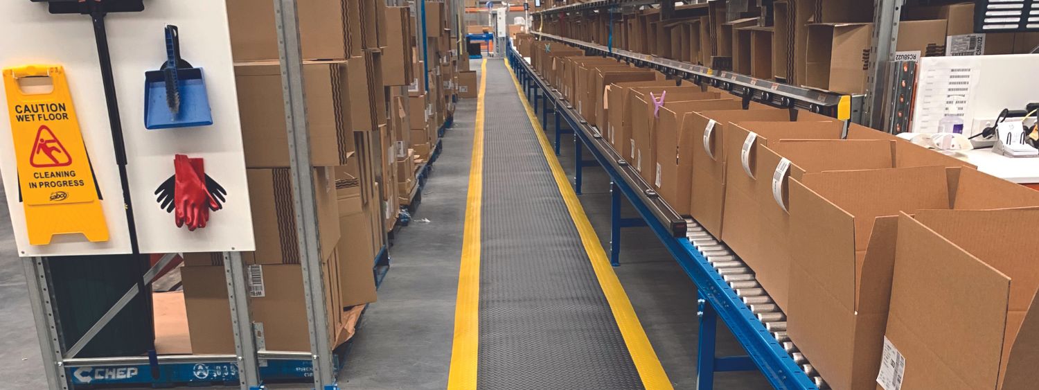 Diamond Plate Gel Matting in Warehouse