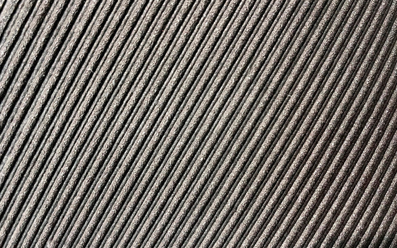 ribbed anti-slip backing on the comfy kitchen mate