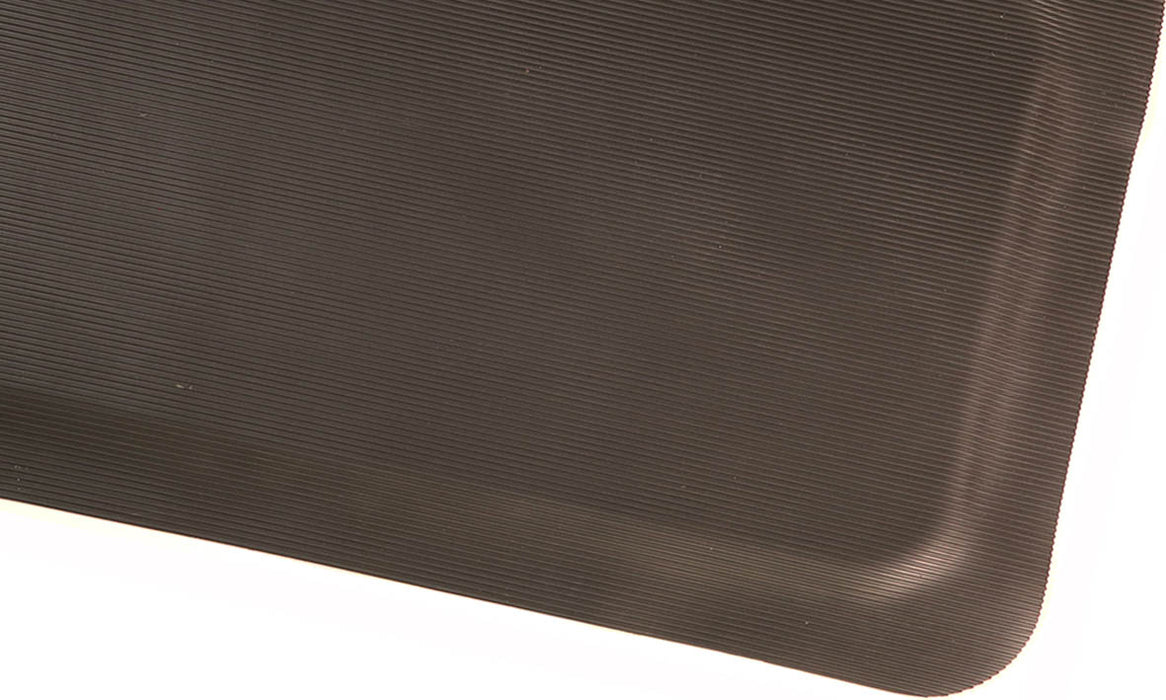 Corner image of the bevelled edges of the mat.
