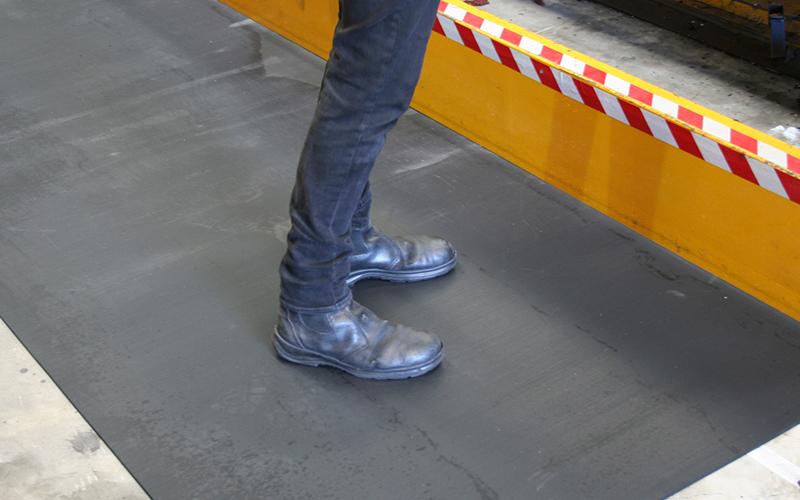 Insitu image of recycled rubber matting used in an industrial setting.